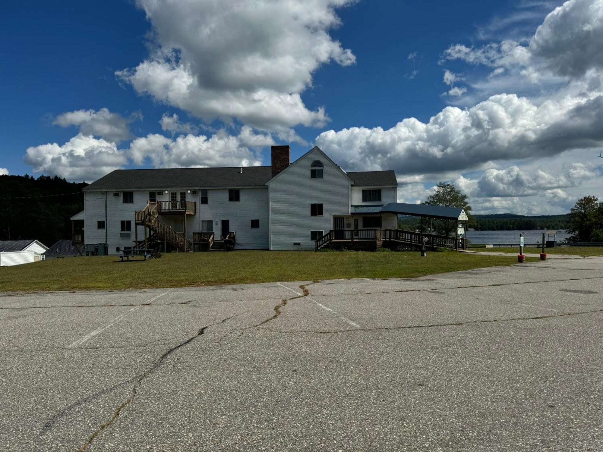 Winnisquam Lake Inn Tilton Zewnętrze zdjęcie